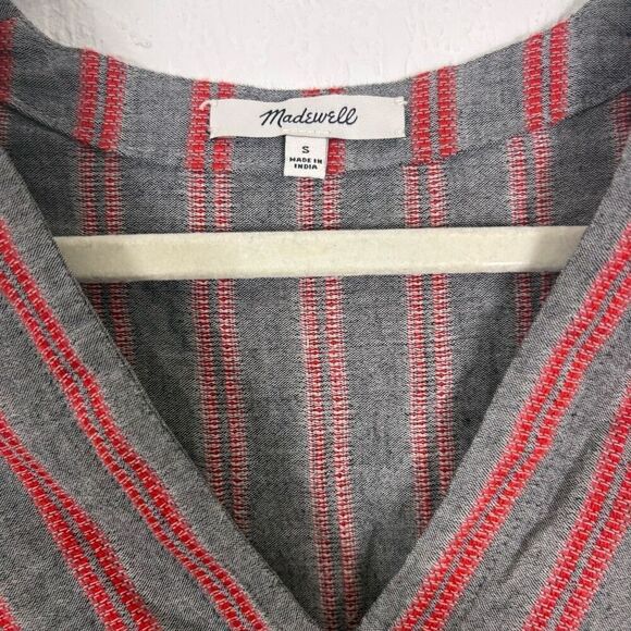 Madewell Grey with Red Striped V Neck 3/4 Sleeve V Neck Blouse Top Size Small - Picture 4 of 10